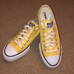 Butter Yellow Platform Converse